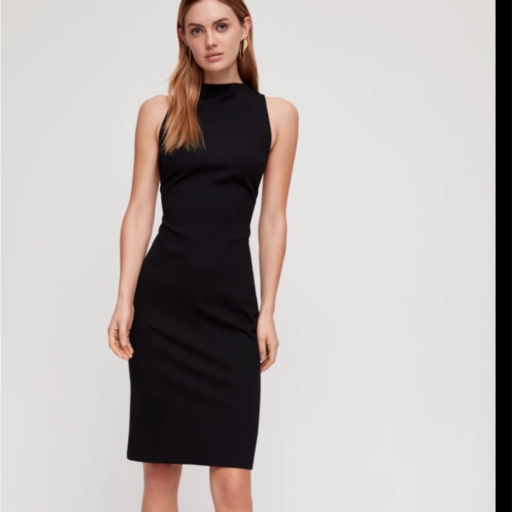 Elegant Black Sleeveless Dress